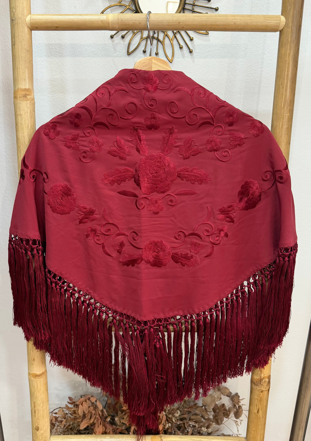 Mantón f Marisol