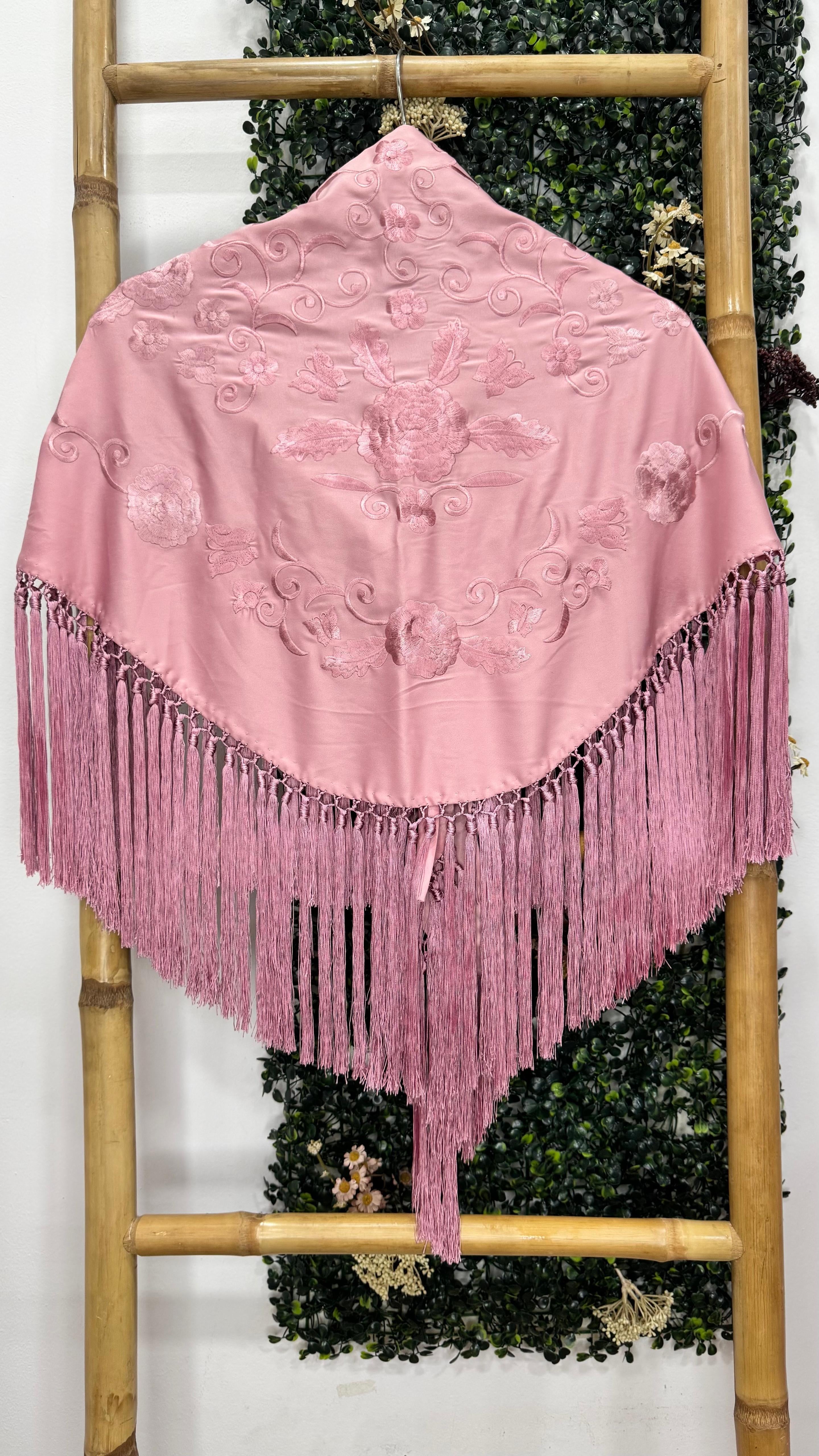 Mantón f Marisol