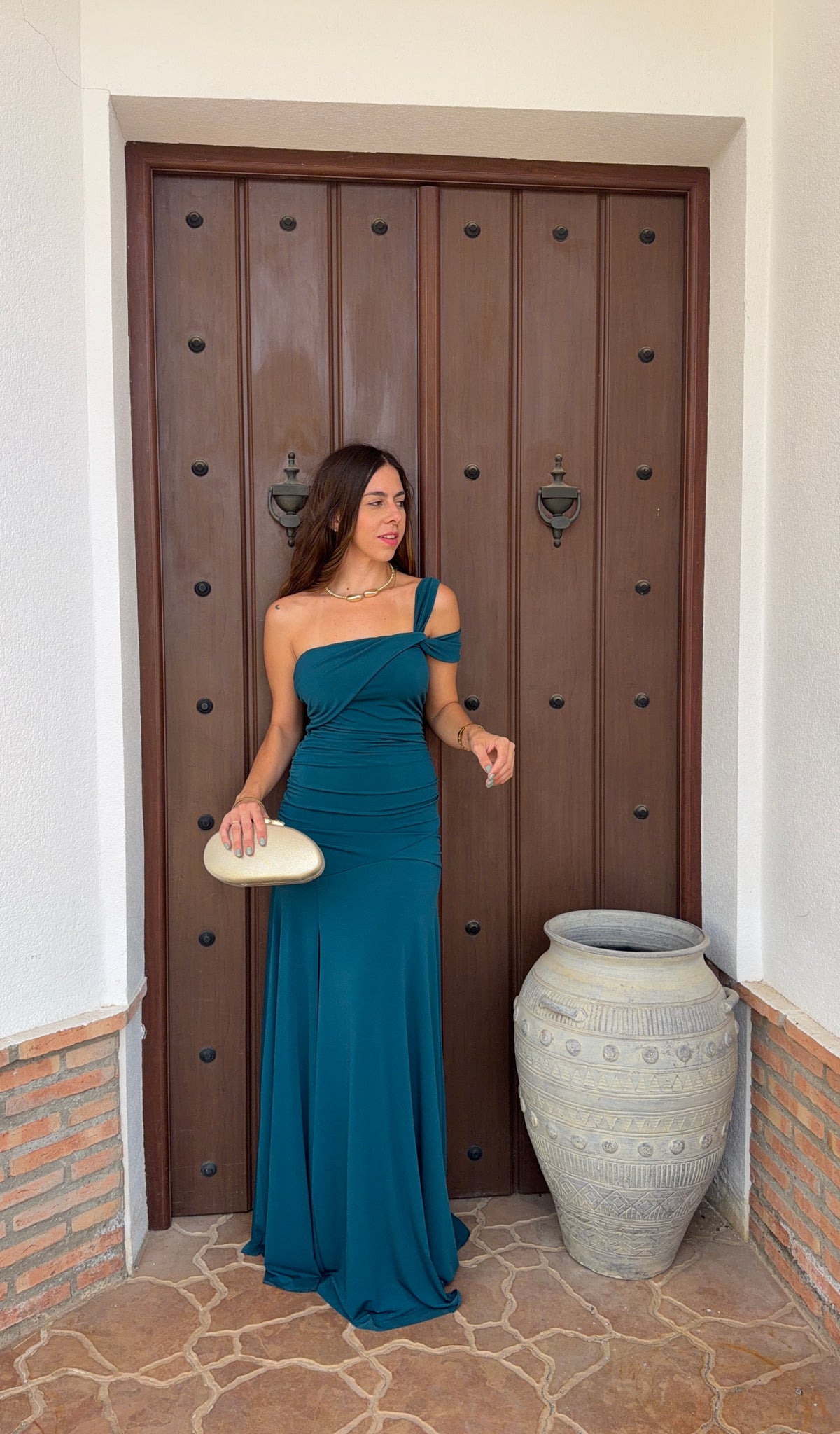 Vestido e drapeado azul petróleo