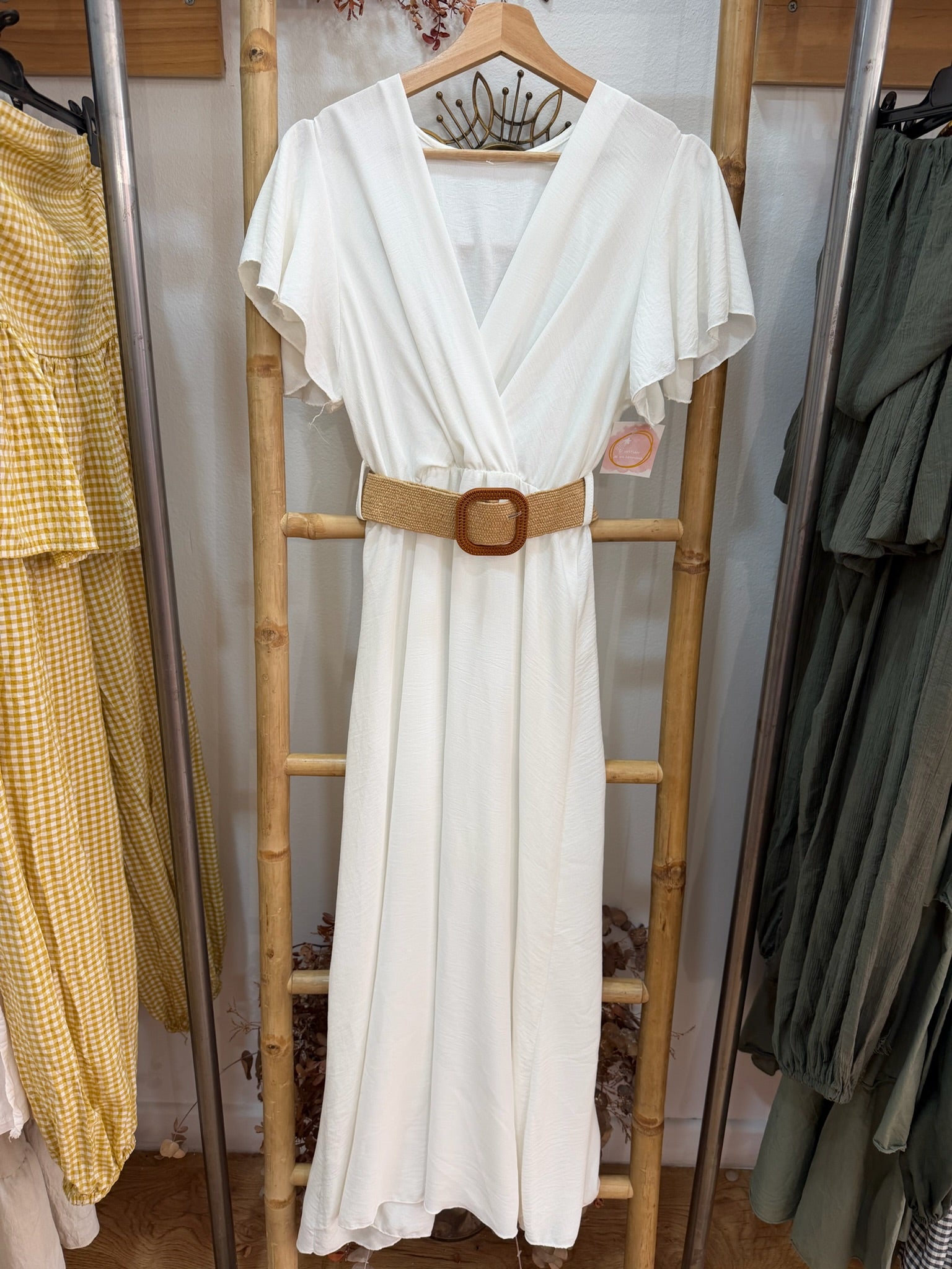 Vestido cinturon rafia