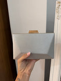 Cartera plateada