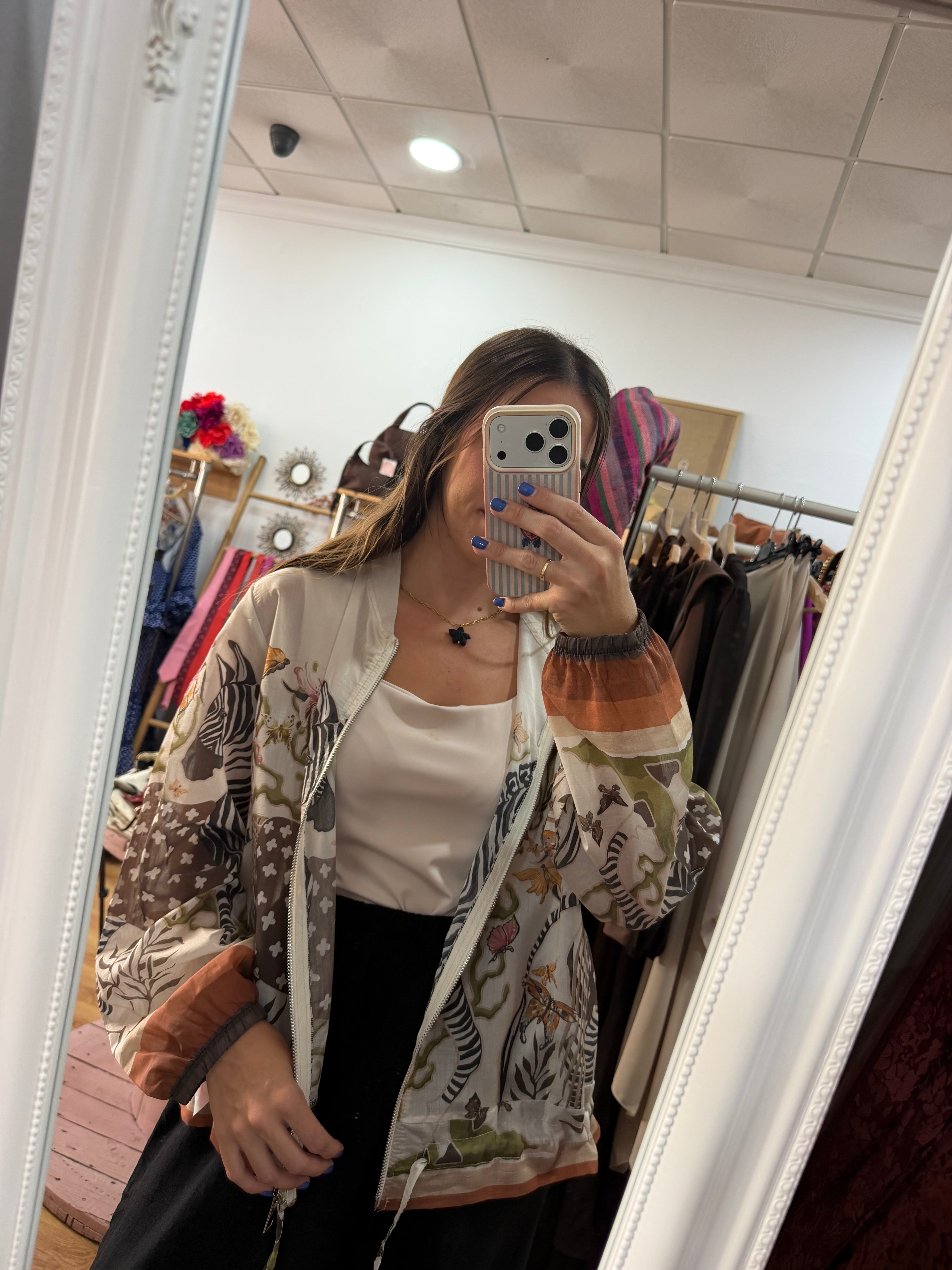 Bomber estampada