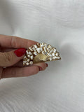 Broche f abanico piedras