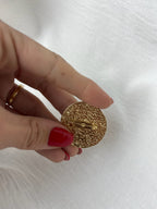 Broche f moneda
