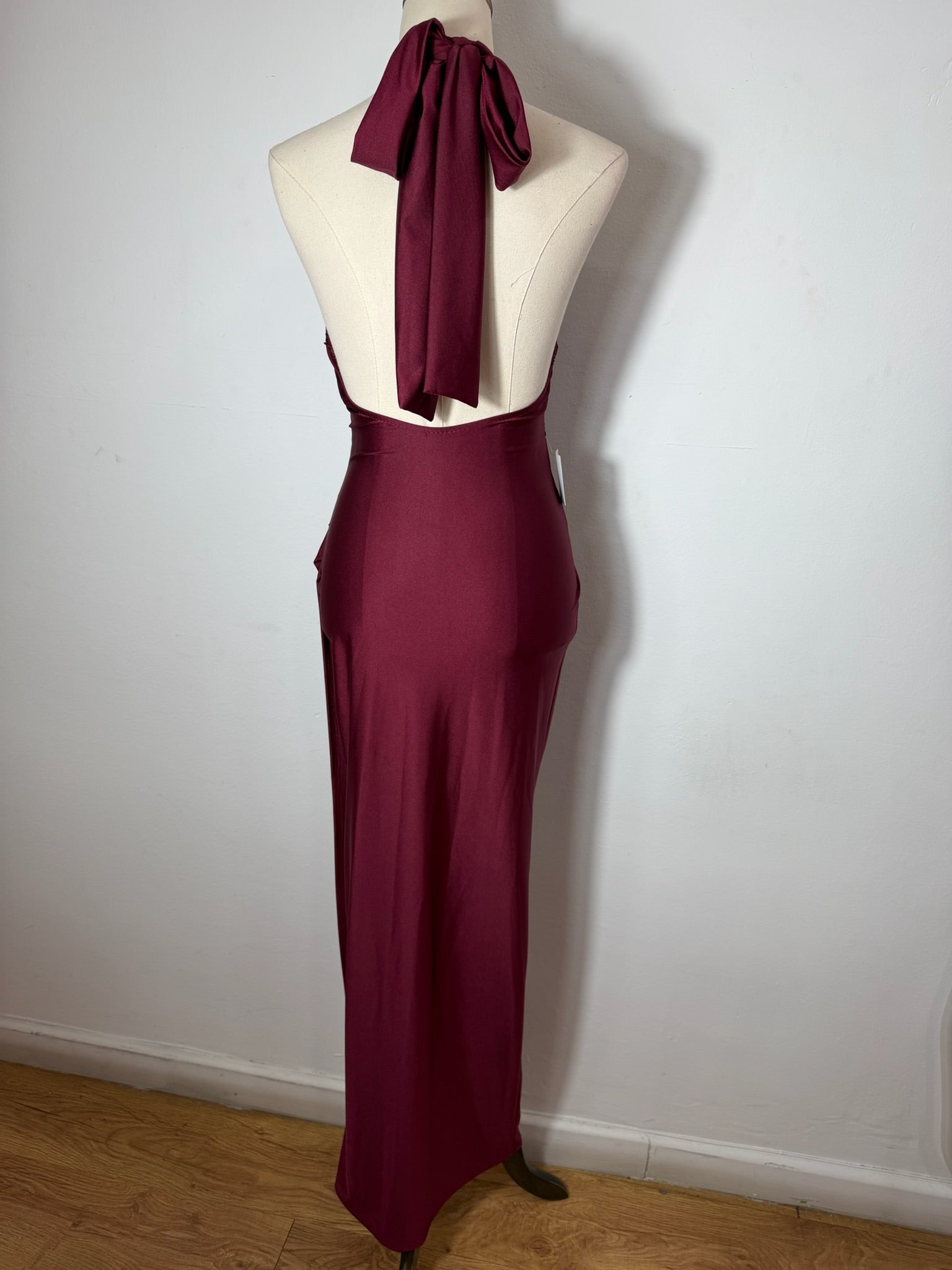 Vestido Lentejuelas con tul burdeos