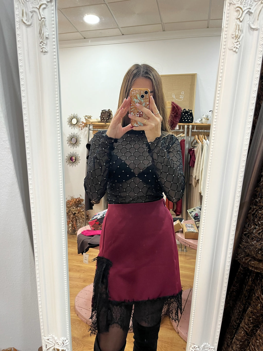 Falda encaje