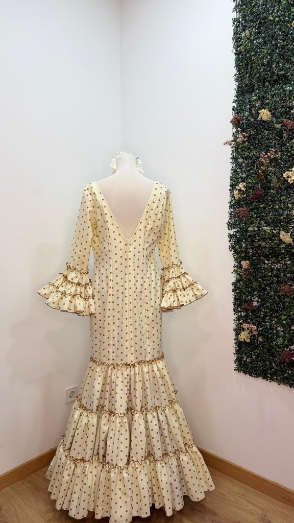 vestido f Carmela Lunares