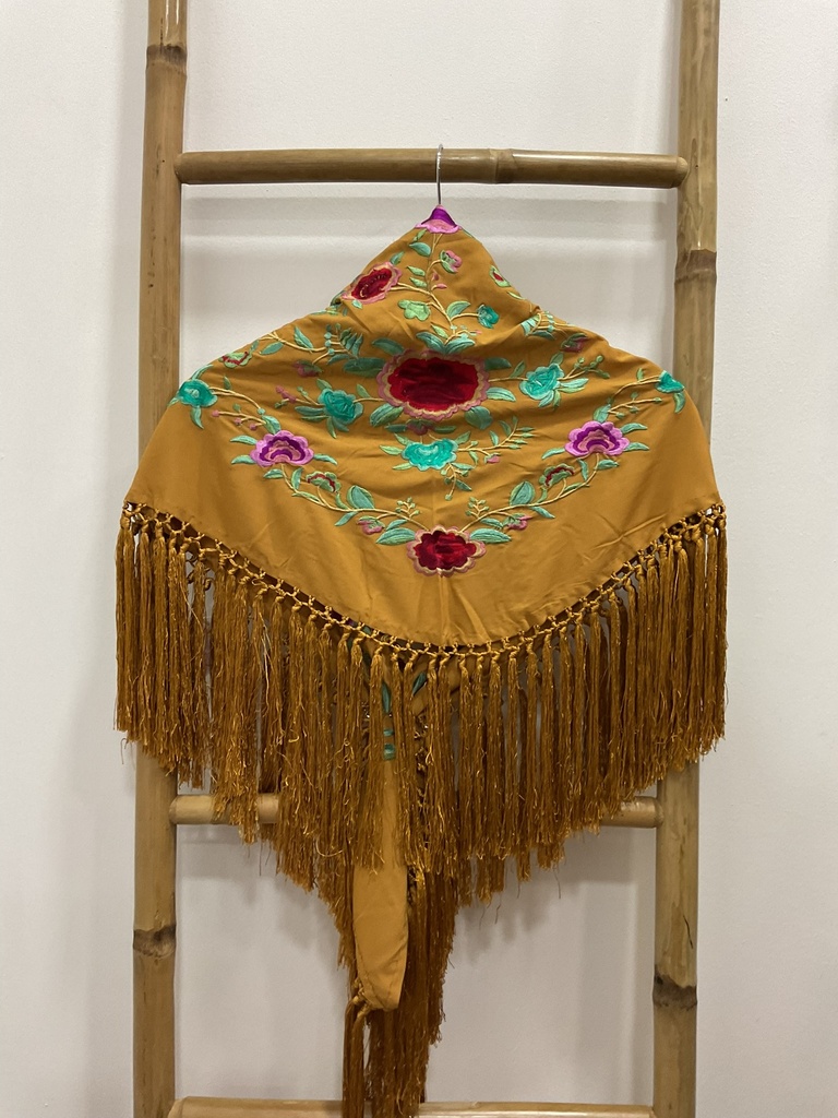 Mantón Manuela