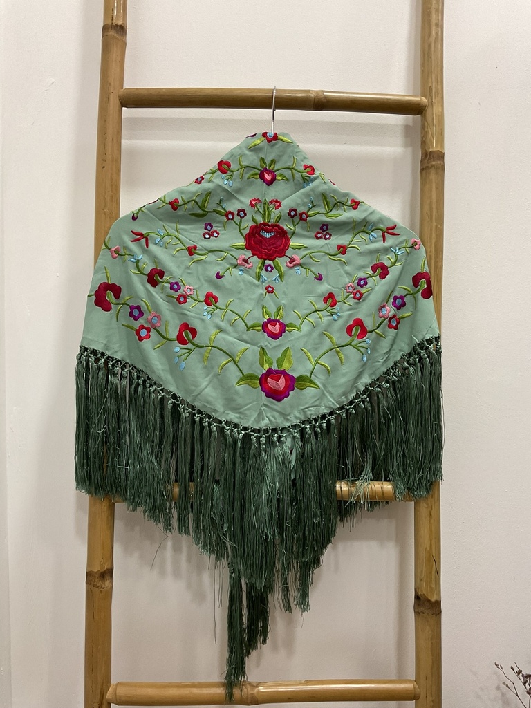 manton flamenca Trini