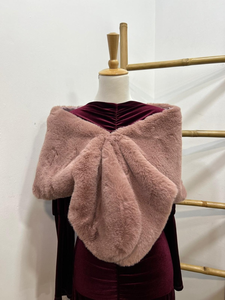 [212200rosamaquillaje] Estola pelo corto (Rosa Maquillaje)