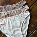 Pack de tres bragas bikini “skin” de microfibra efecto otomán 