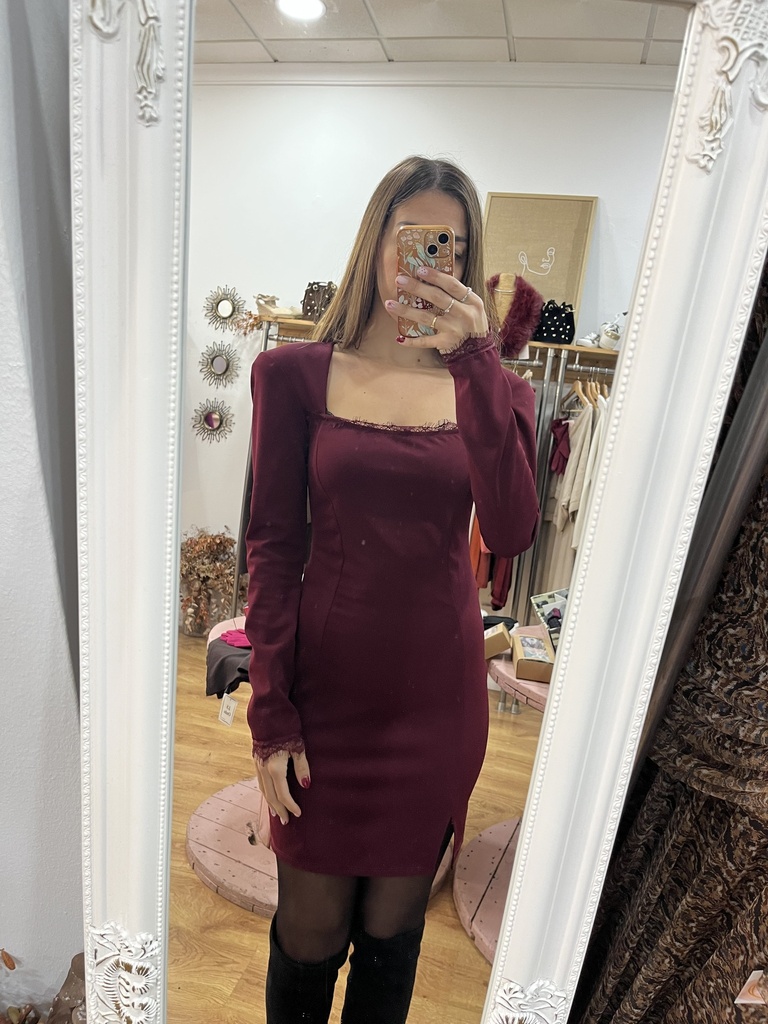 Vestido Liso con detalle