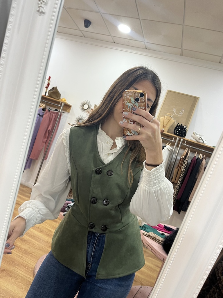[10591verdemilitar] chaleco ante botones (Verde Militar)