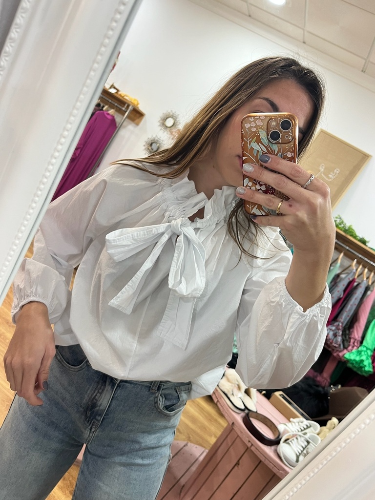Blusa lazo arruga