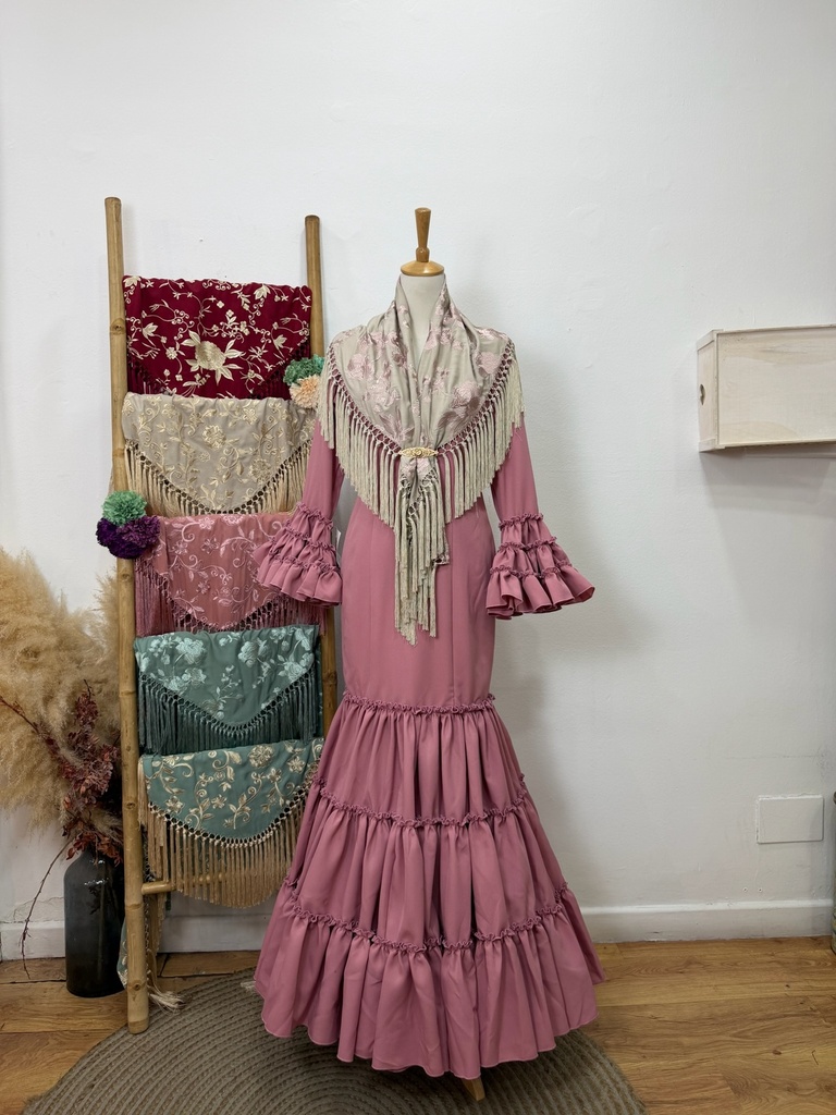 Manton flamenca Cristina