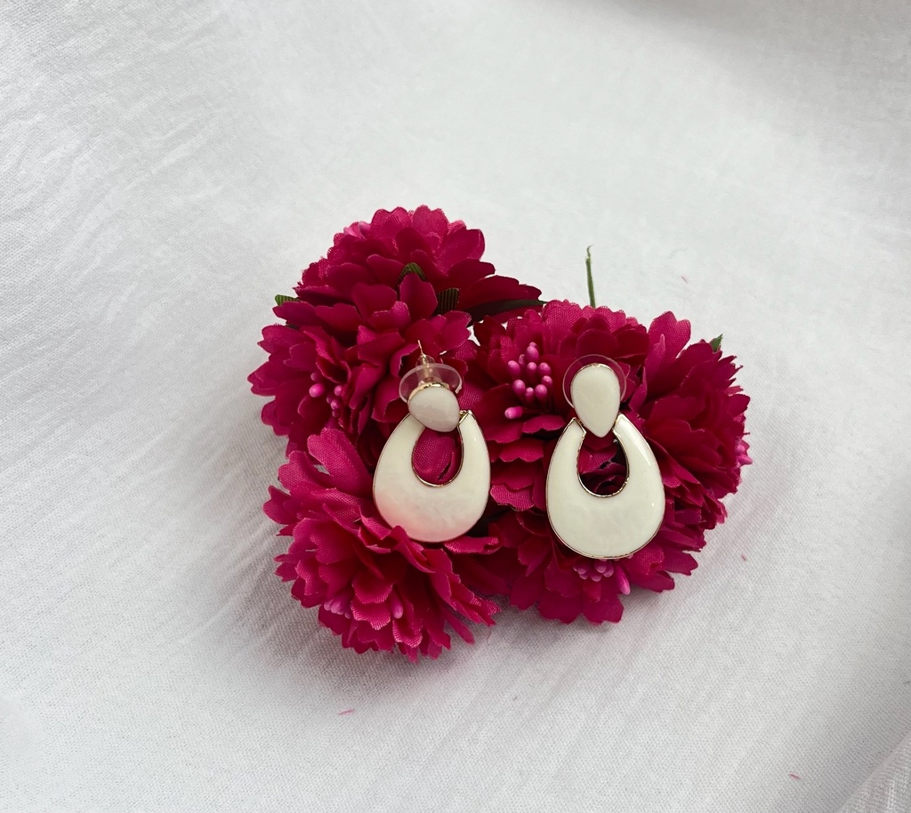 [250blanco] Pendiente f ovalado (Blanco)