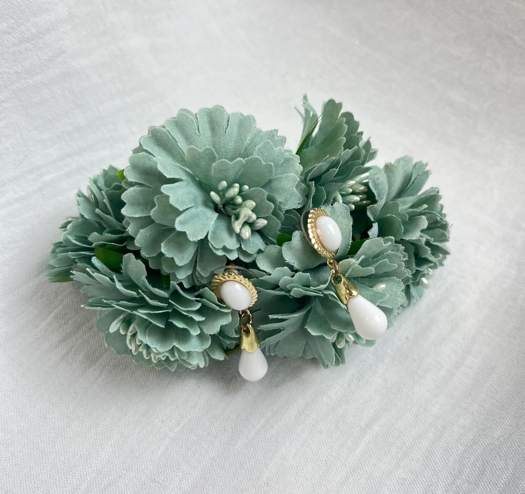 pendiente f niña lagrima