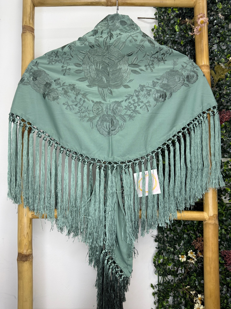 [401verdejabonoso] Manton f Rosa al tono (Verde Jabonoso)