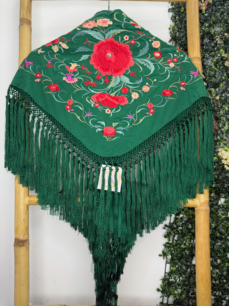 manton flamenca Azahara