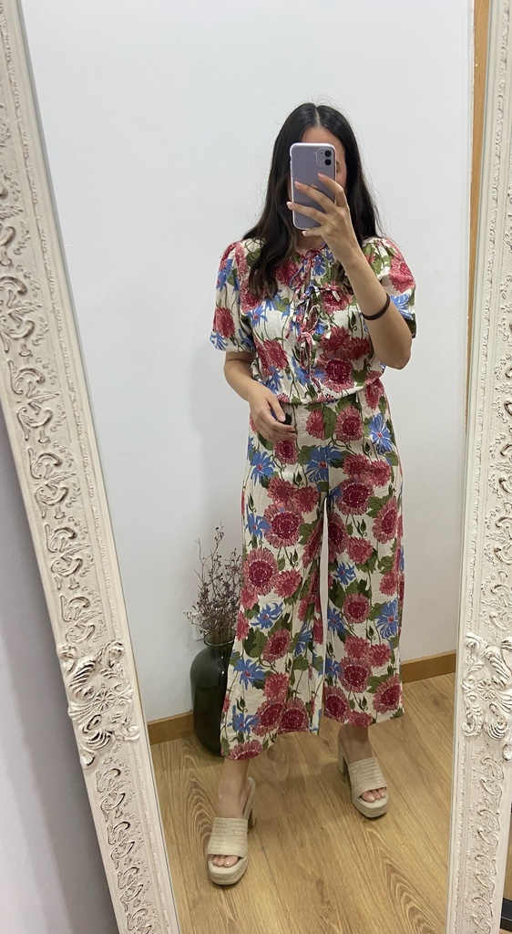 Mono estampado lazos