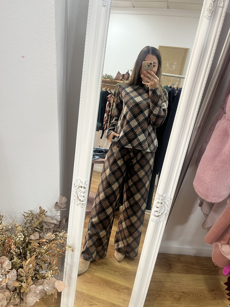 Pantalon cuadros