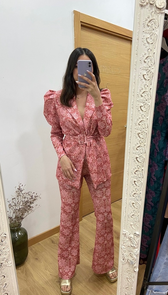 conjunto chaqueta