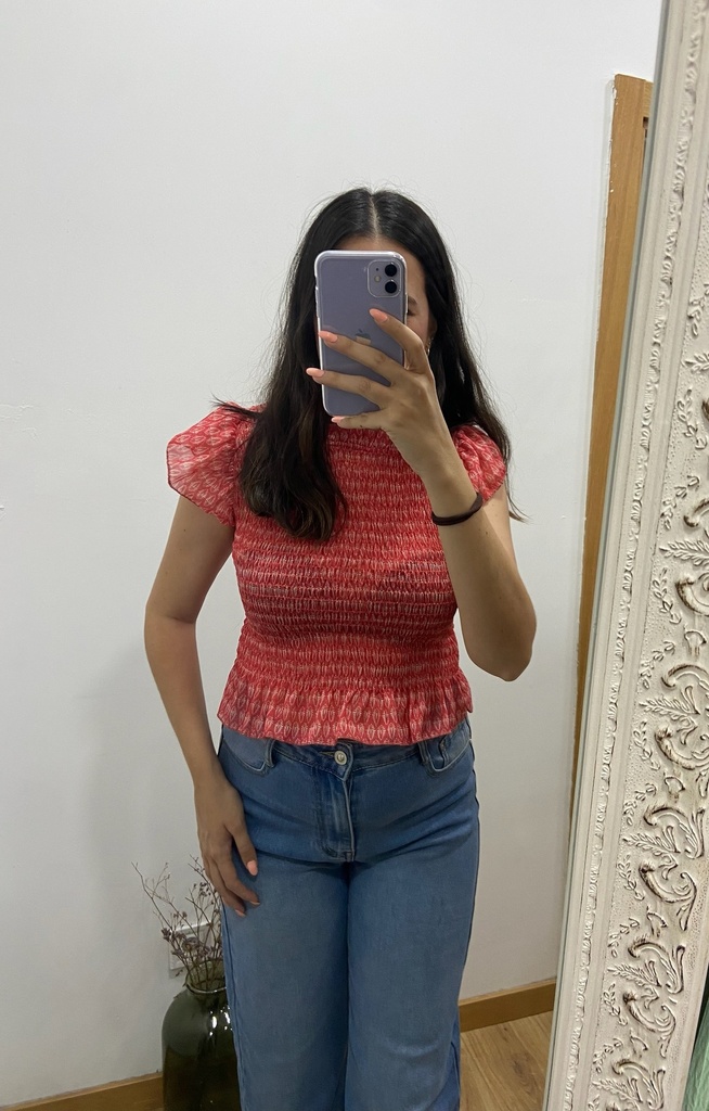 camisa drapeada volantitos