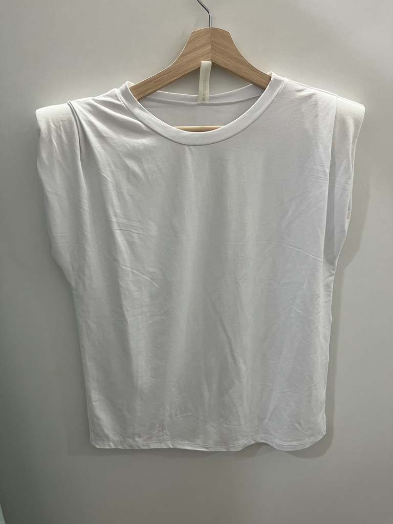 Camiseta Hombreras