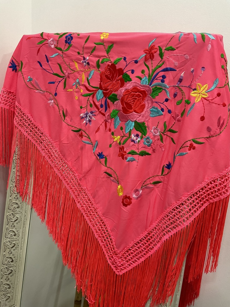 manton flamenca sevilla