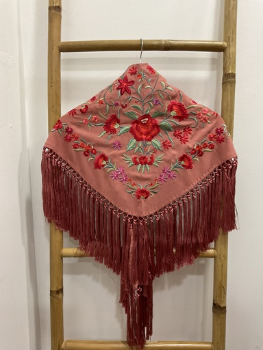 manton flamenca alhambra