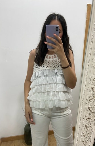 Top crochet volante