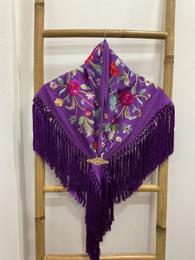 Manton flamenca macarena 