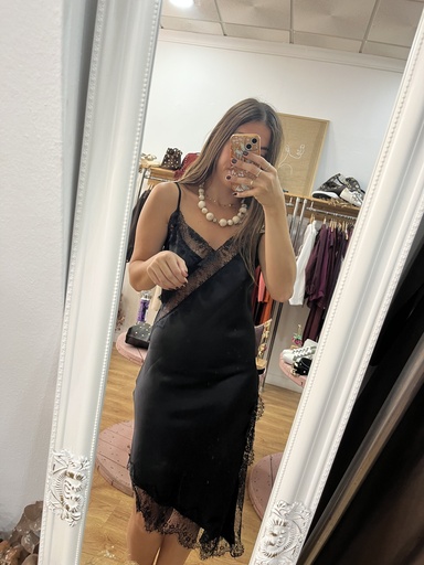 Vestido lencero pico